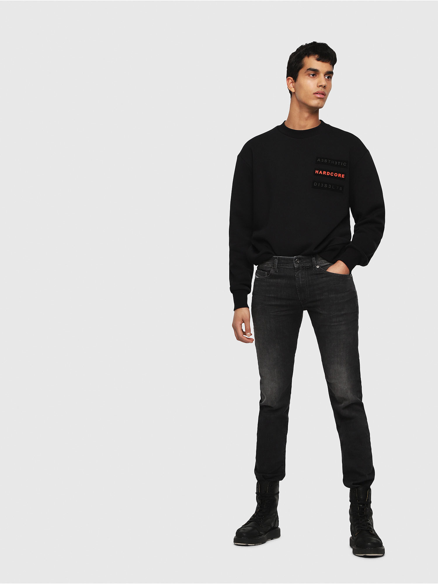 grey jeans and black shirt
