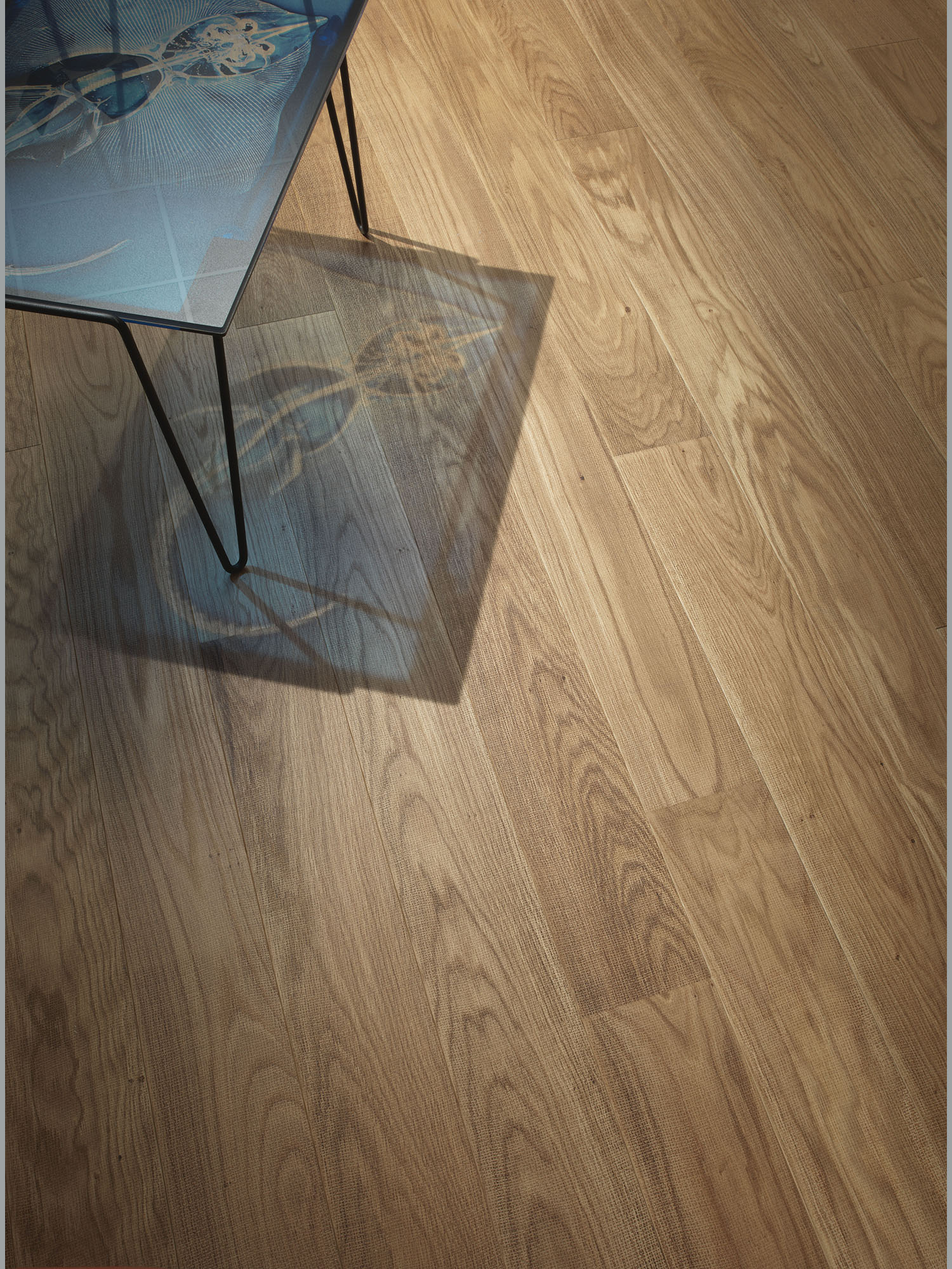 CONTRAST, - Flooring