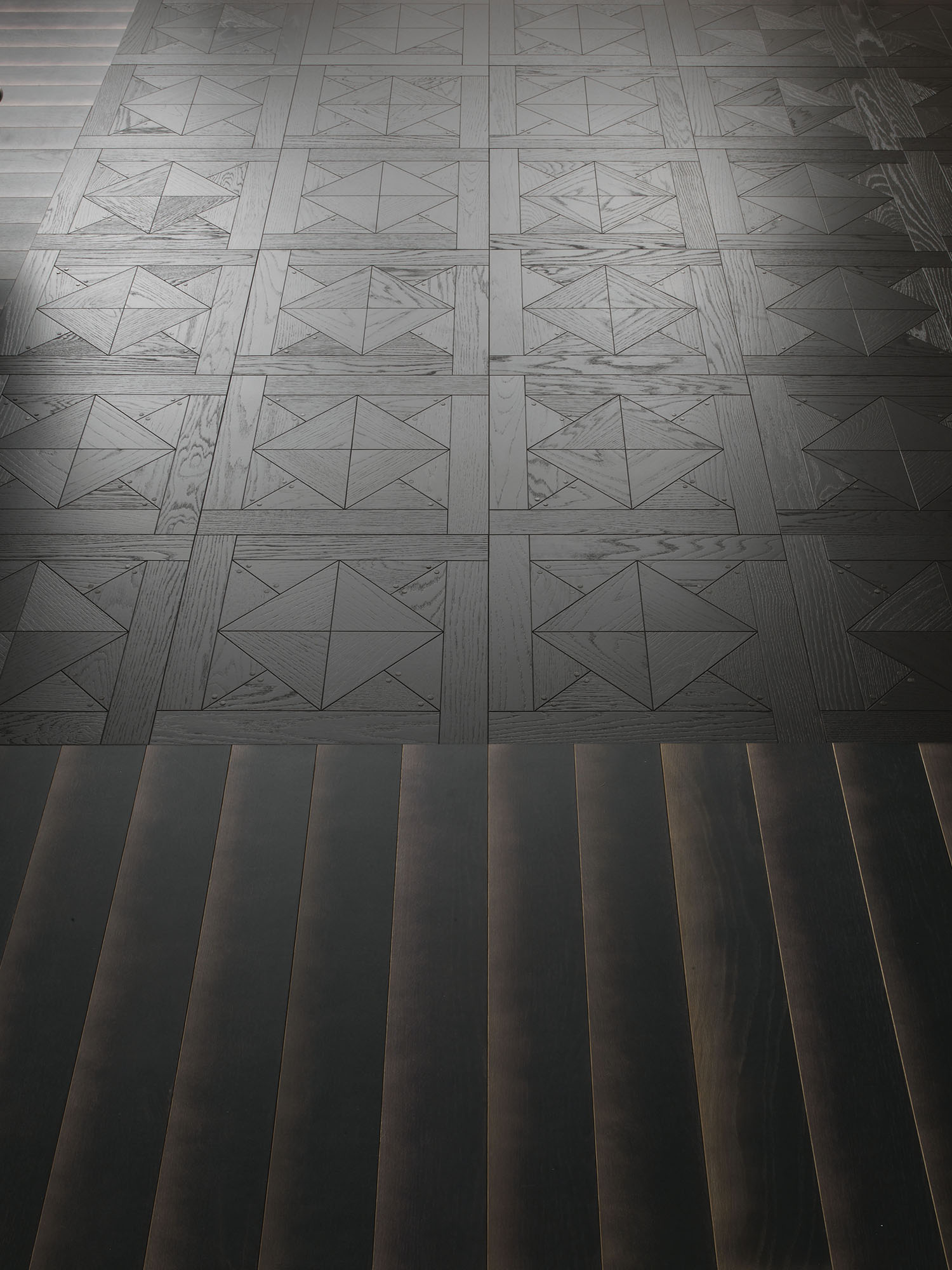 STUD BLACK, - Flooring